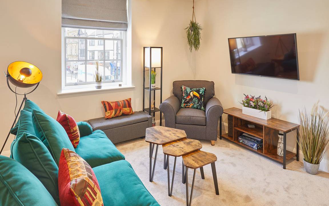 Ripon Apartment | Host & Stay | Market View