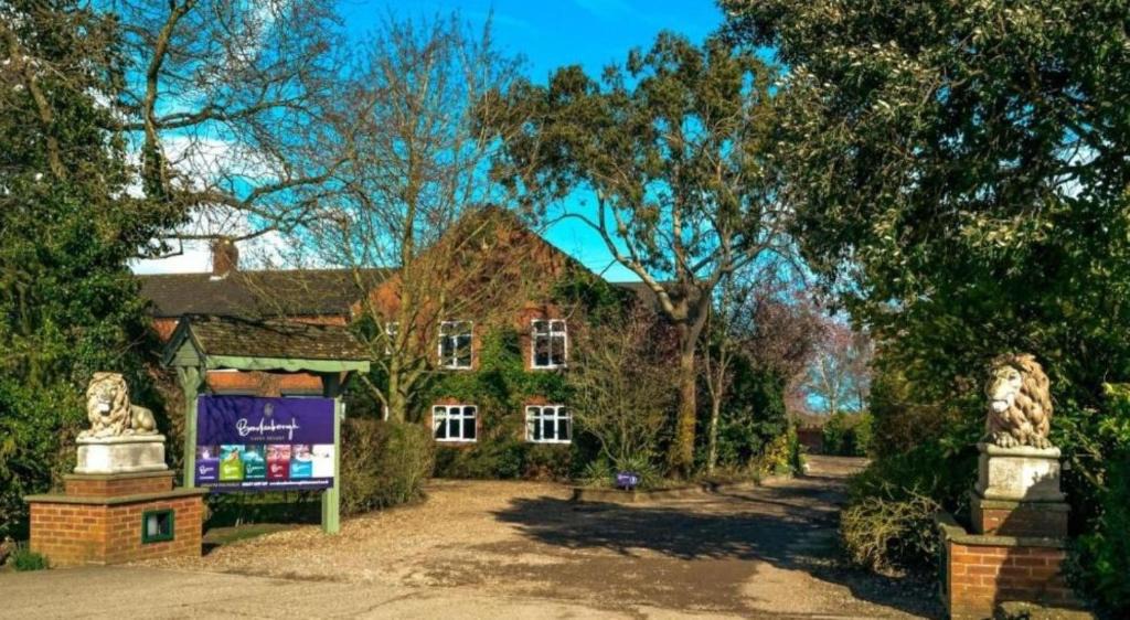 Louth Hotel | Hotels in Louth, United Kingdom