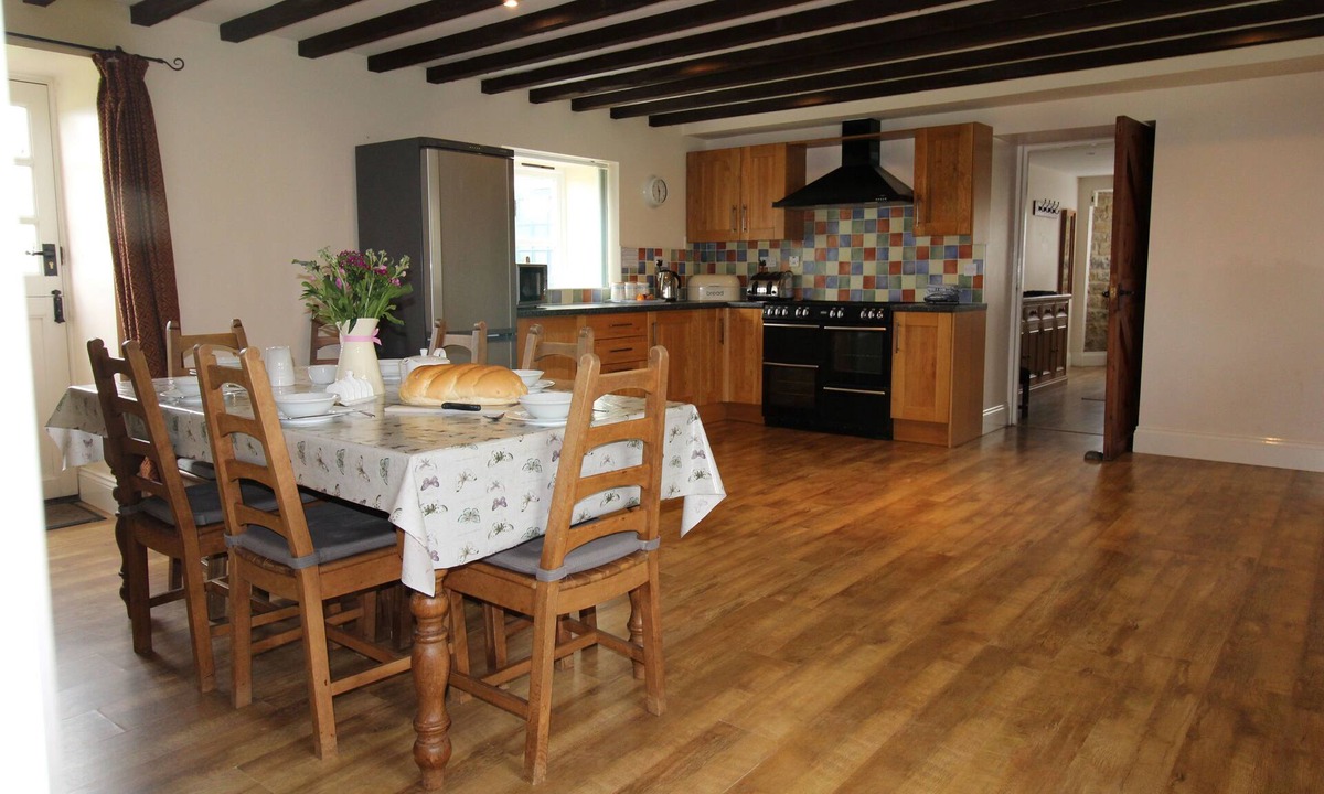 Cramlington House | Jacobswell House – Dog‑Friendly 3‑Bedroom Cottage with Field Views & Cycle Storage