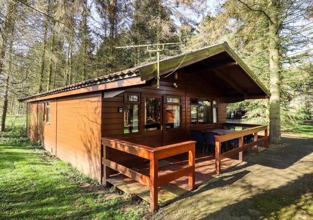 Alford House | Kestrel