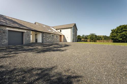 Staveley House | Lily Bank - Ridgestone