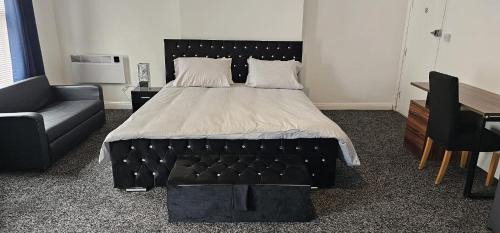 Oldbury Apartment | Liv's place
