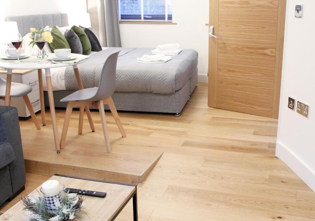 Sydenham Apartment | Lovely Studio Apartment with access for Wheel-chairs in Sydenham