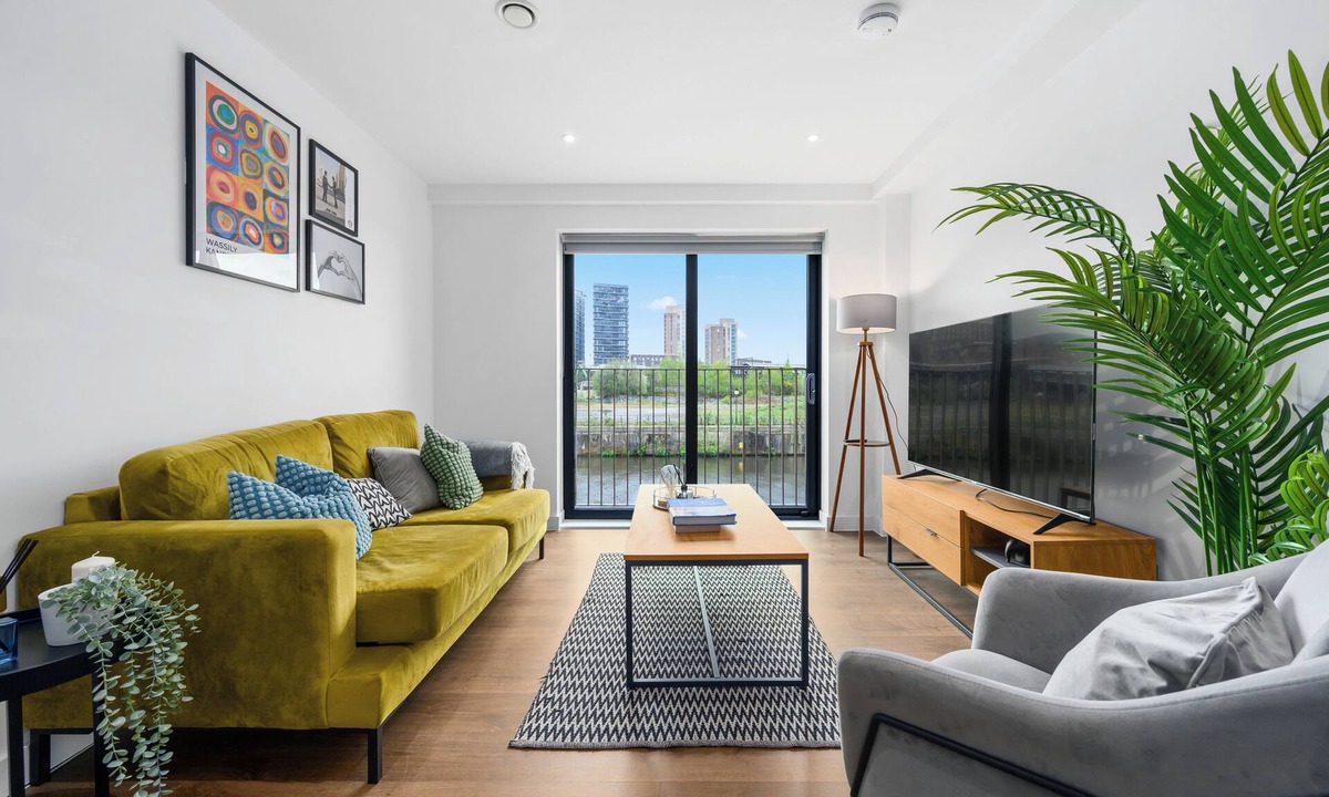 Salford Apartment | Luxury 2 Bed, 2 Bath Apartment
