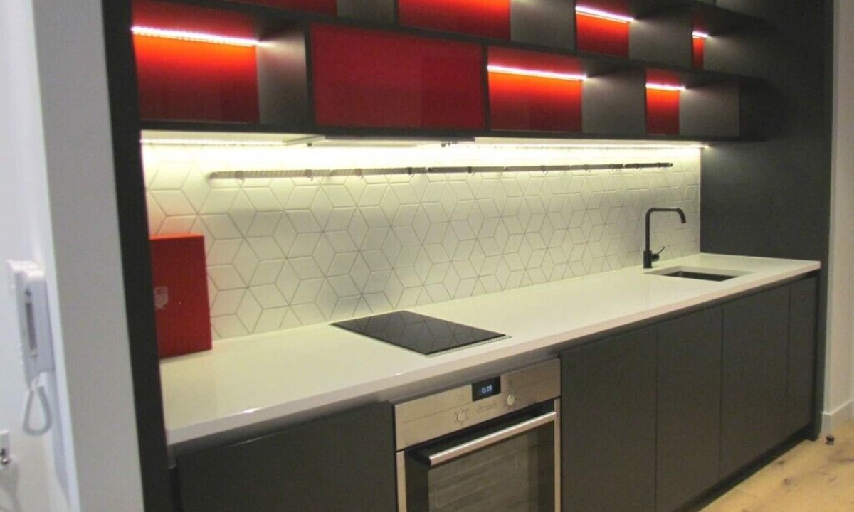 Canning Town South Apartment | Luxury central London apartment