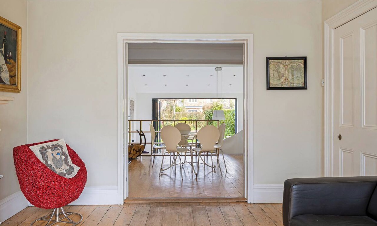 Alderley Edge House | Luxury Cheshire Residence | Sleeps 7 | Heart of Alderley Edge
