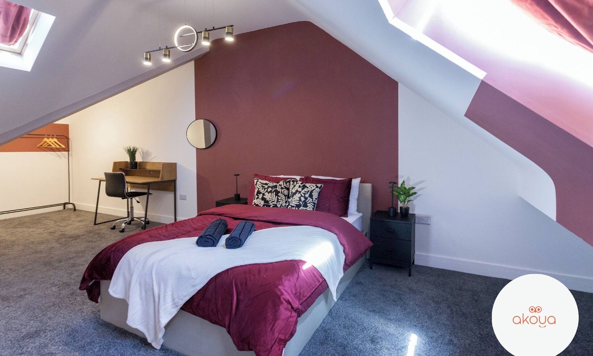 Bredbury House | Luxury Manchester Retreat | Long Stays | Contractors | Tourists