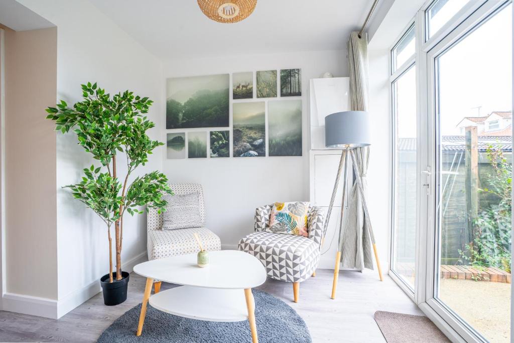 Hull Road House | Millfield Escape