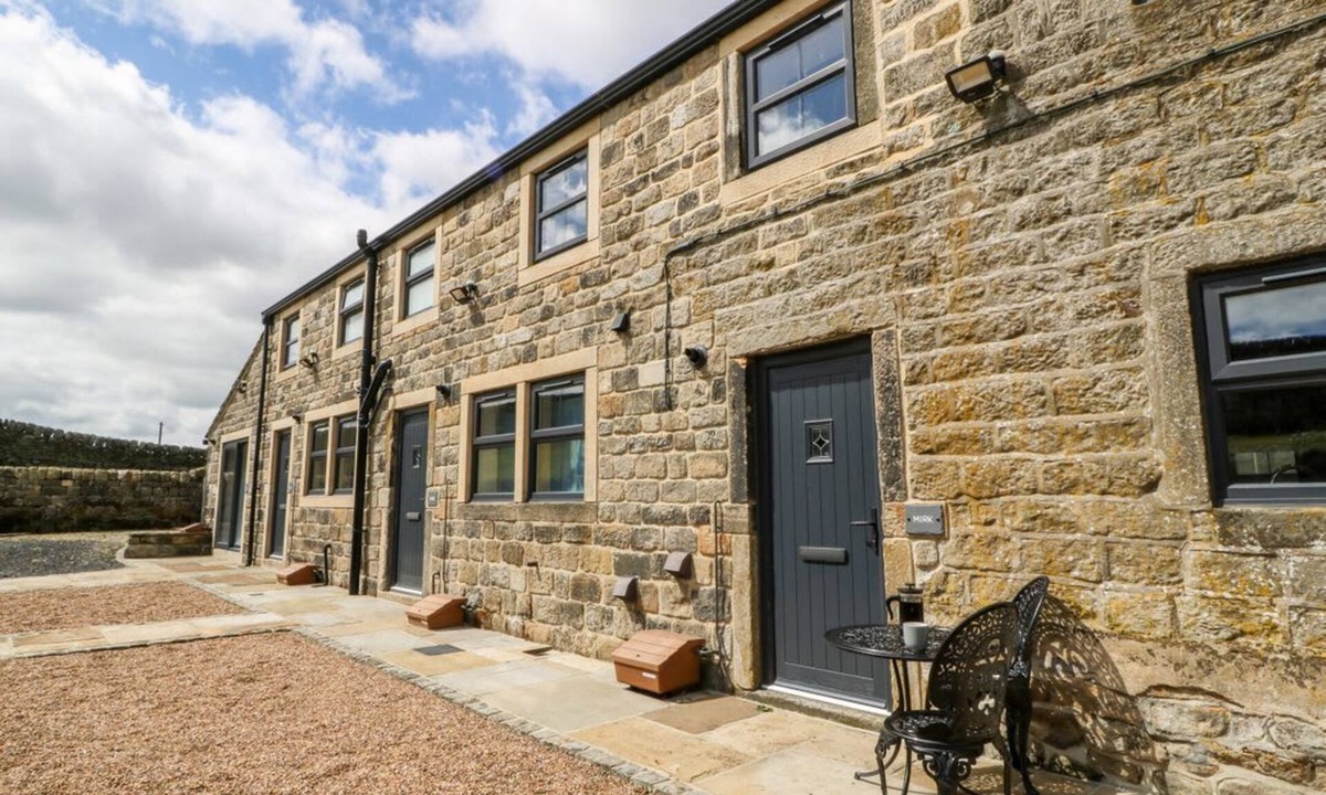 Lumbutts Cottage | Mirk Cottage, Cragg Vale