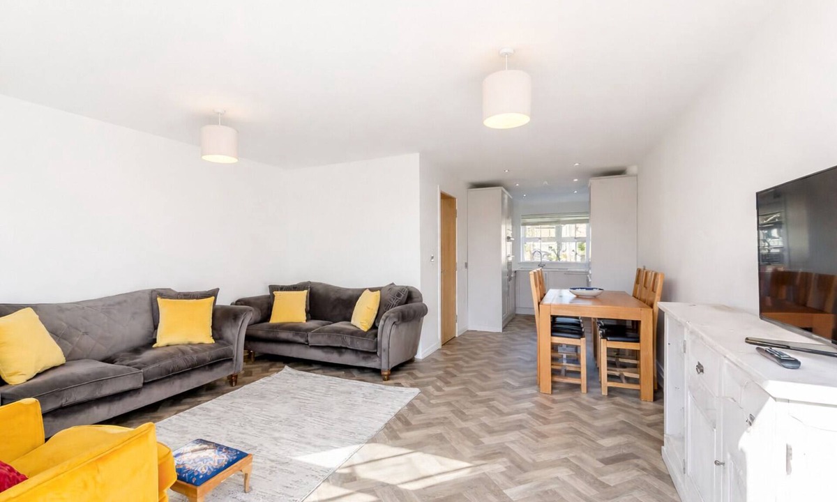 Rainton House | Modern 4-bed home near Thirsk| Ideal for Groups, Families & Work Stays