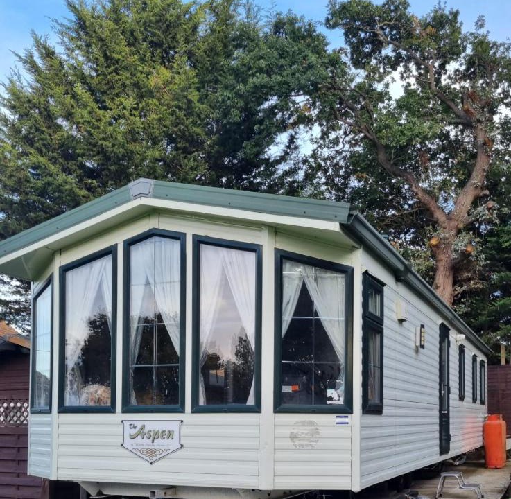 Cray Valley East Other | Modernised 3 Bedrooms Mobile Home