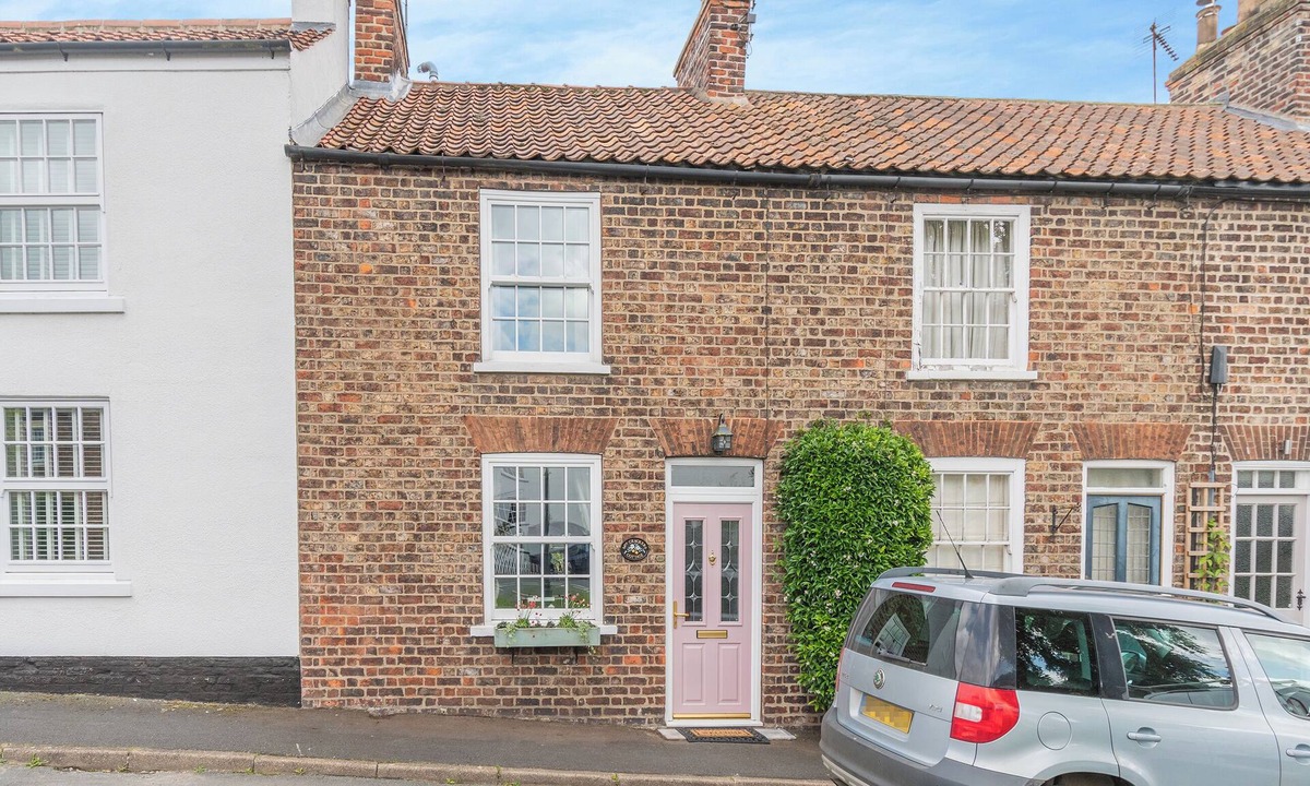 Lund Cottage | Mrs Cracker's Cottage