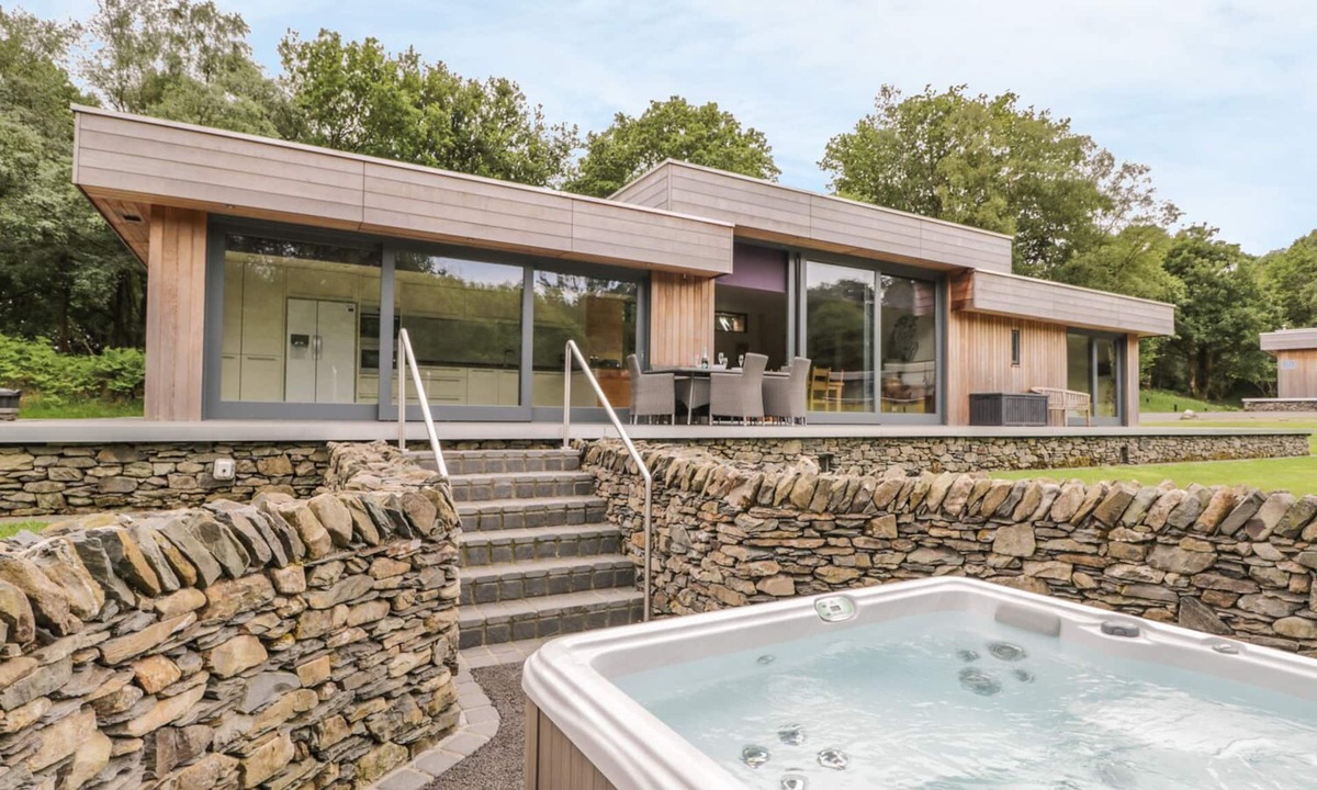 Grange-over-Sands Cottage | NEDDY CUT, family friendly, luxury holiday cottage in Backbarrow