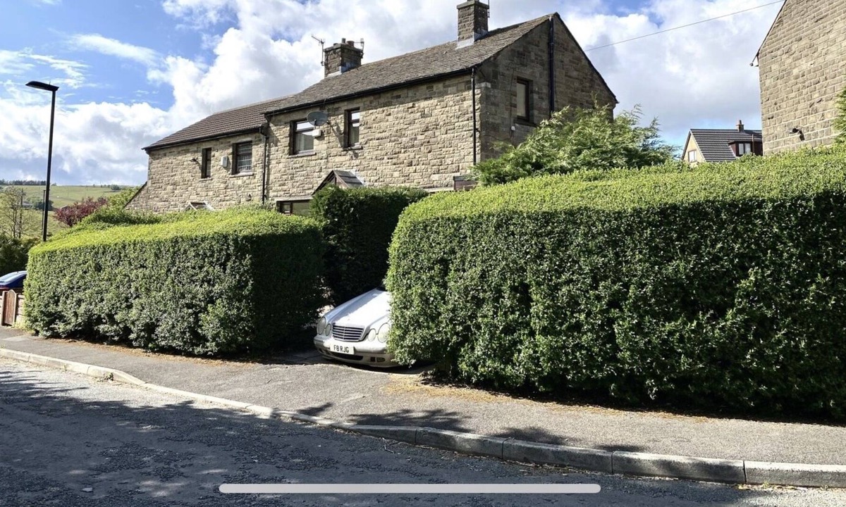 Denshaw Cottage | *New for July 2020* Holiday Cottage in Saddleworth Countryside