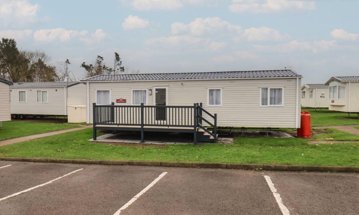 Cayton Bay House | No. 7 Ivy, Cayton Bay