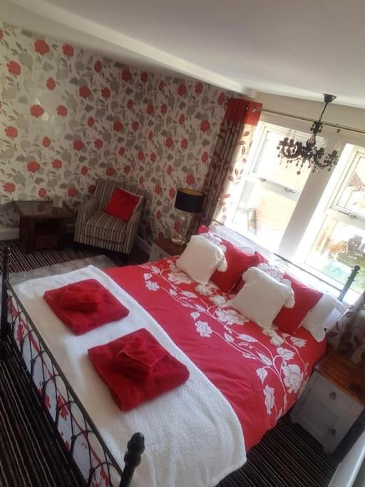 Edwinstowe Apartment | No6 High Street