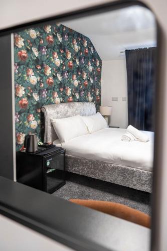 Sheffield House | Norfolk Park Rooms - Sheffield City