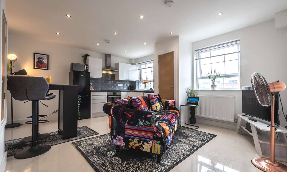 Ocean Village Apartment | One Spacious Bedroom