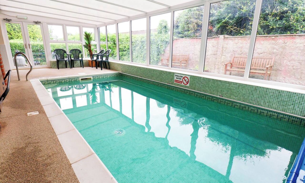 Newton-on-Rawcliffe Cottage | OWL, pet friendly, with pool in Pickering