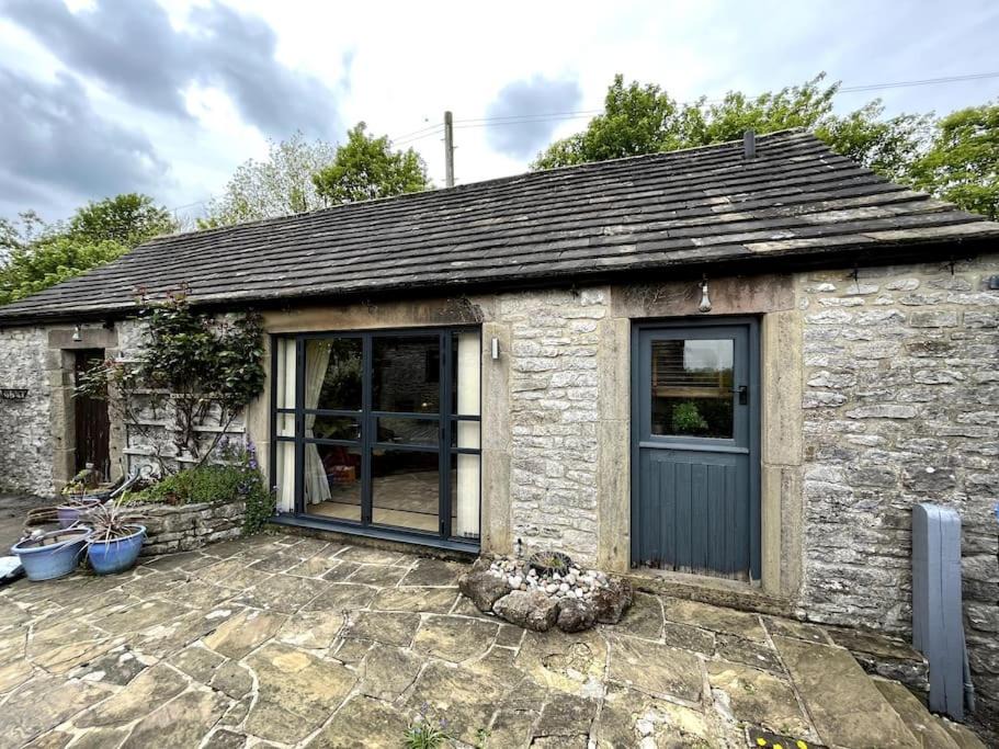 Over Haddon House | Peak District Old Forge House in Over Haddon