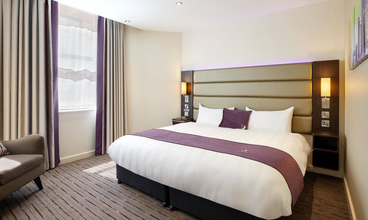 Wyboston Hotel | Premier Inn St. Neots - A1/Wyboston