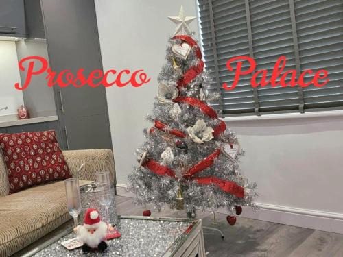 Acomb Apartment | Prosecco Palace