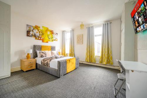 Beeston House | -RC15CFA- For Relaxed and Cosy stay with Free Parking