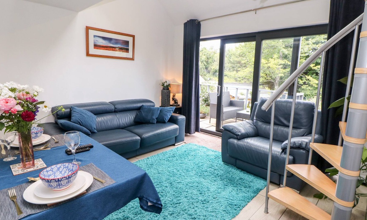 Cromford Cottage | ROOMS WITH A VIEW, pet friendly, with a garden in Wirksworth
