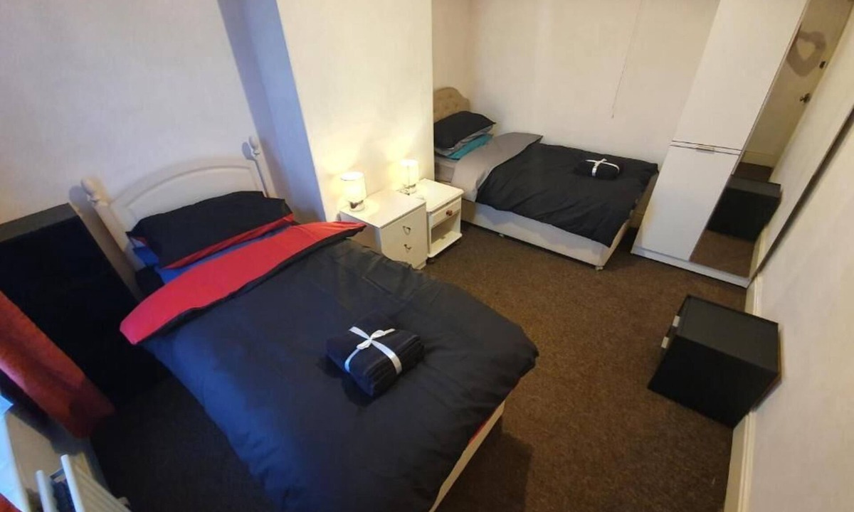 Boston House | Sherwood Terrace 3 Bedroom Entire Property