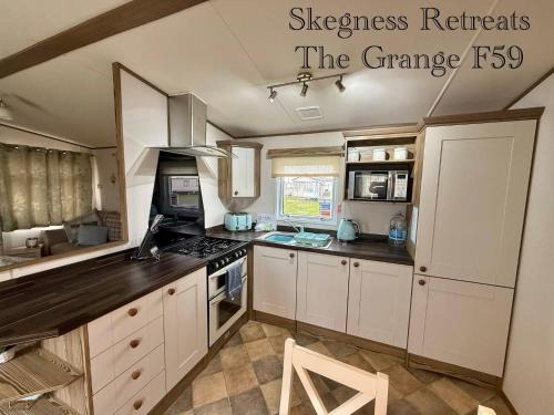 Ingoldmells House | Skegness Retreats The Grange F59