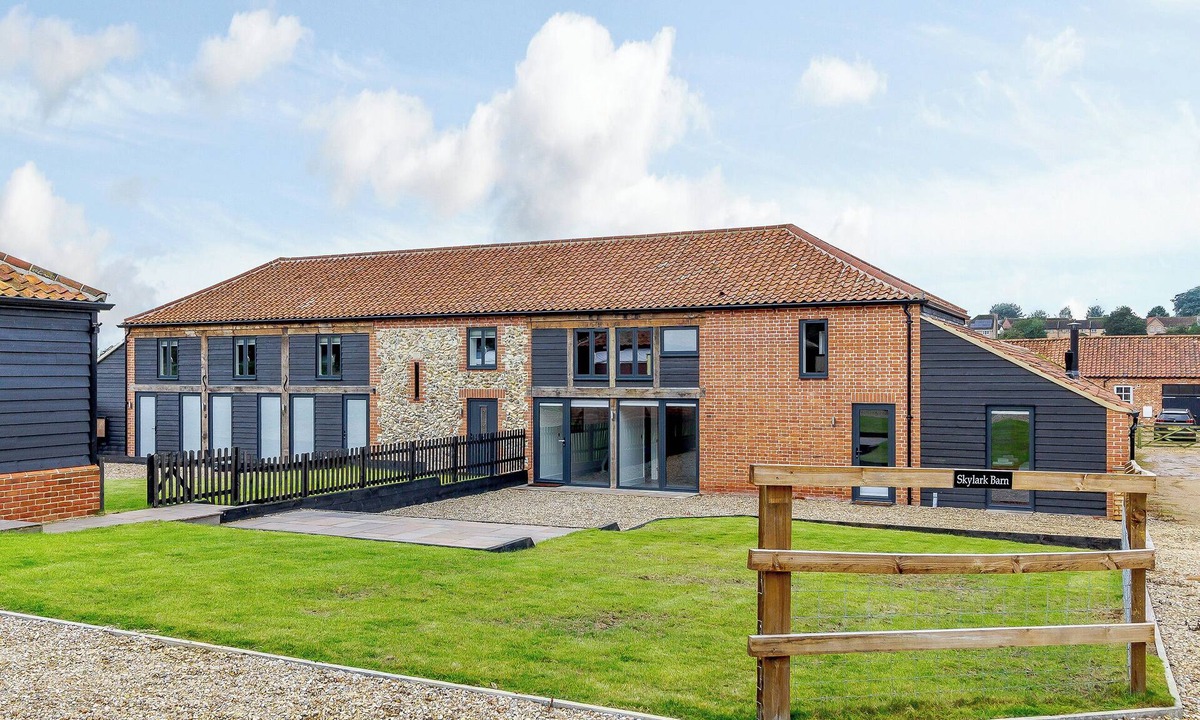 Swaffham Cottage | Skylark Barn-UK31354