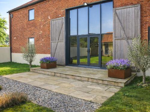 Corpusty House | South Barn