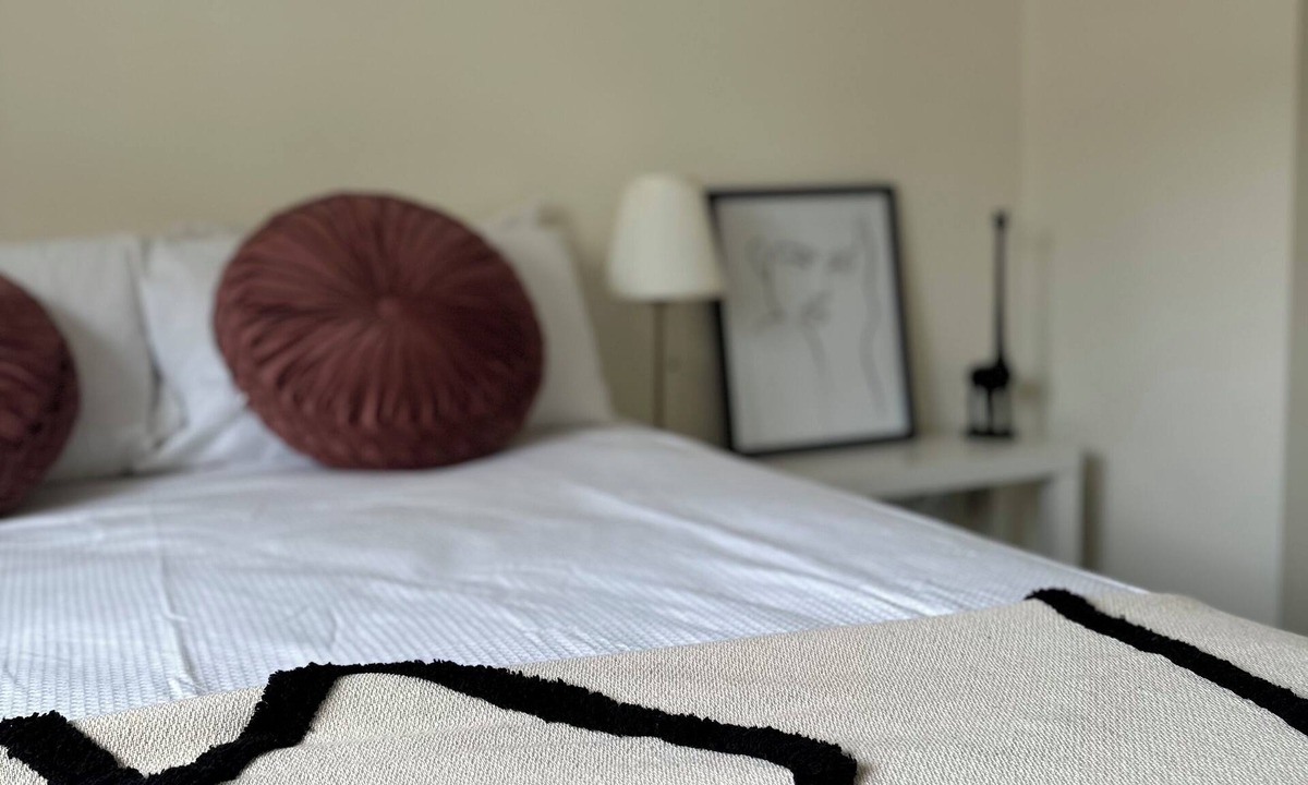 Brompton & Hans Town Apartment | Stylish Studio Flat in Chelsea