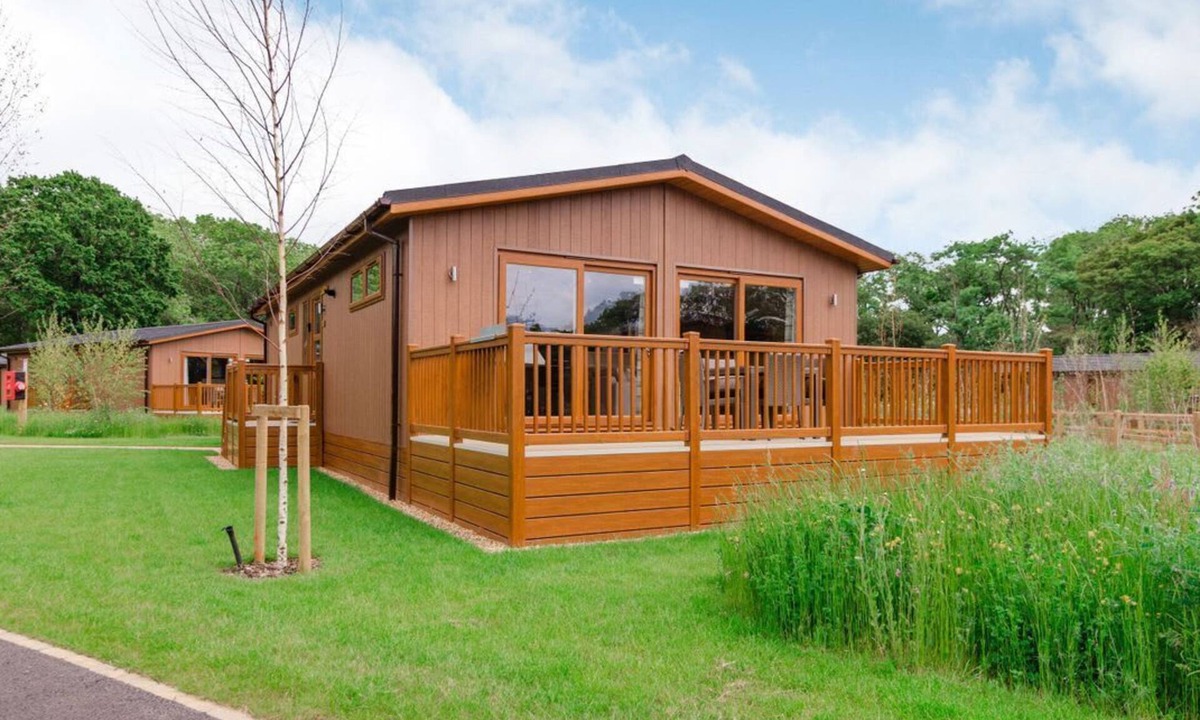 Fotheringhay Cabin | The Apethorpe (Pet), Wansford