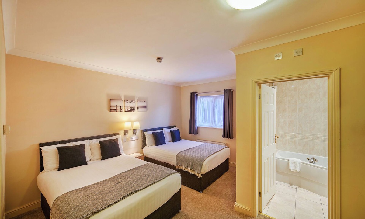 Marston Hotel | The Barn Hotel & Spa