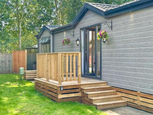 Fangfoss House | The Birches with Hot Tub