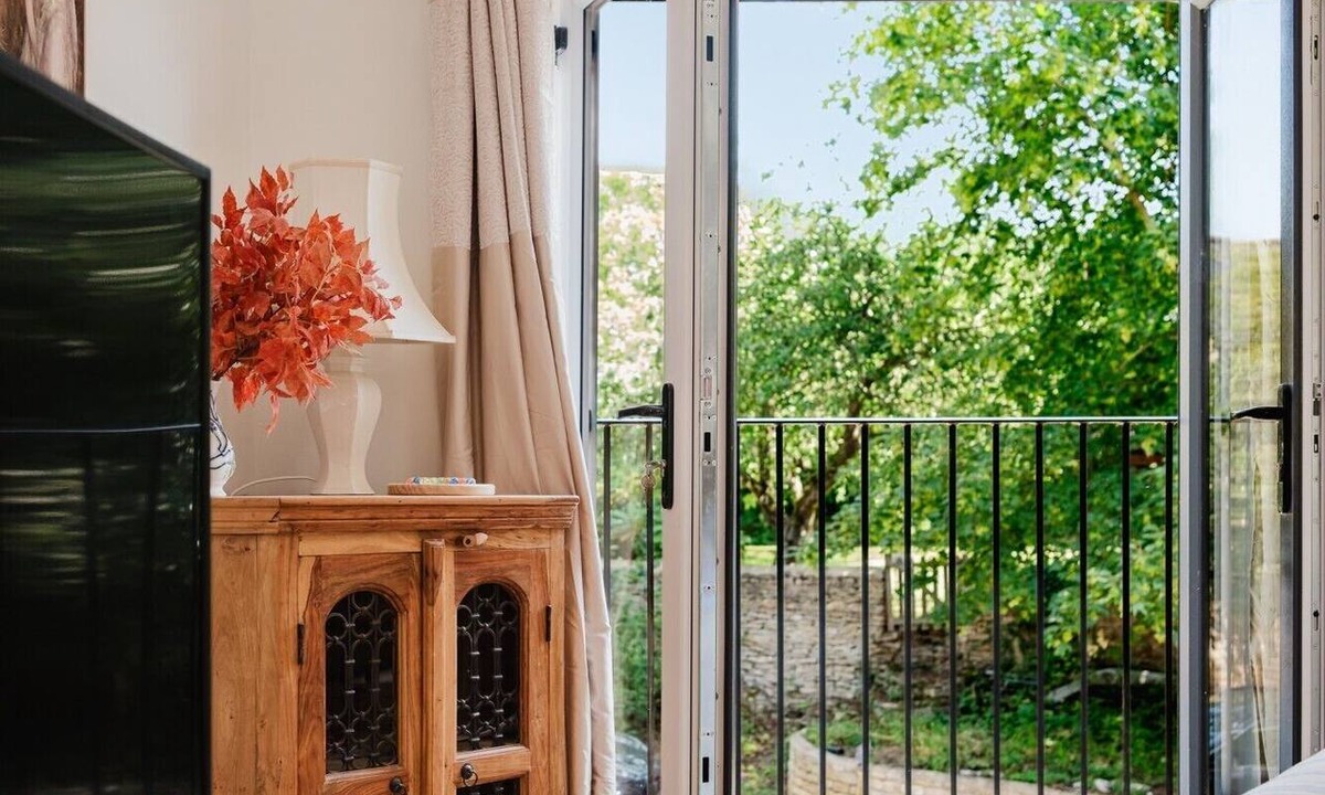 Souldern Apartment | The Coach House - Beautiful 3 Bedroom Home in Oxfordshire