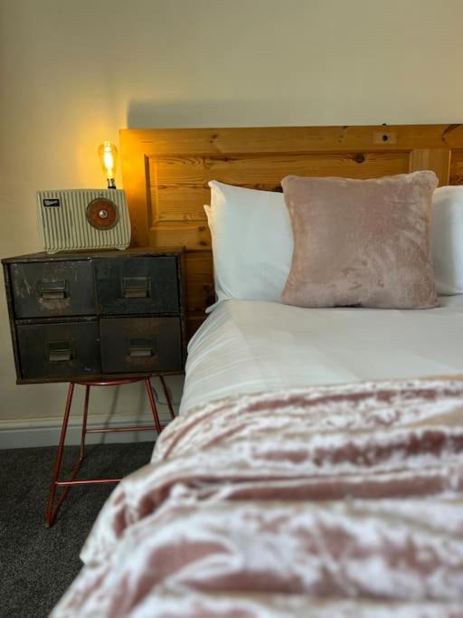 Sleaford House | The Cottage, Watergate, Sleaford