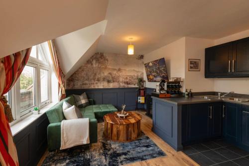 Derby Apartment | The Curators Penthouse Art, Antiques, Arboretum