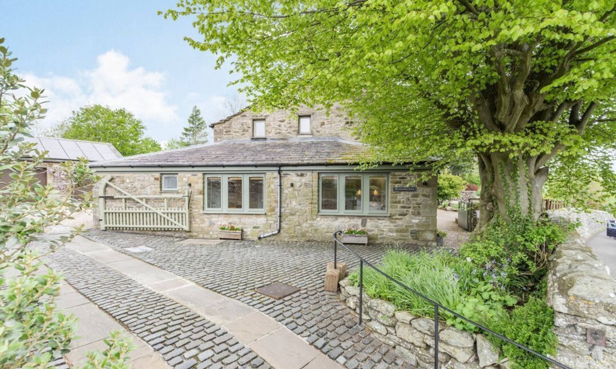 Austwick House | The Friendly Room, Austwick