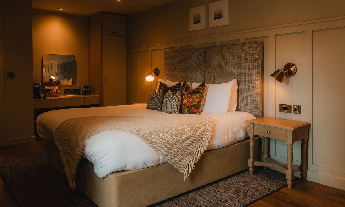 Malpas Hotel | The Lion at Malpas