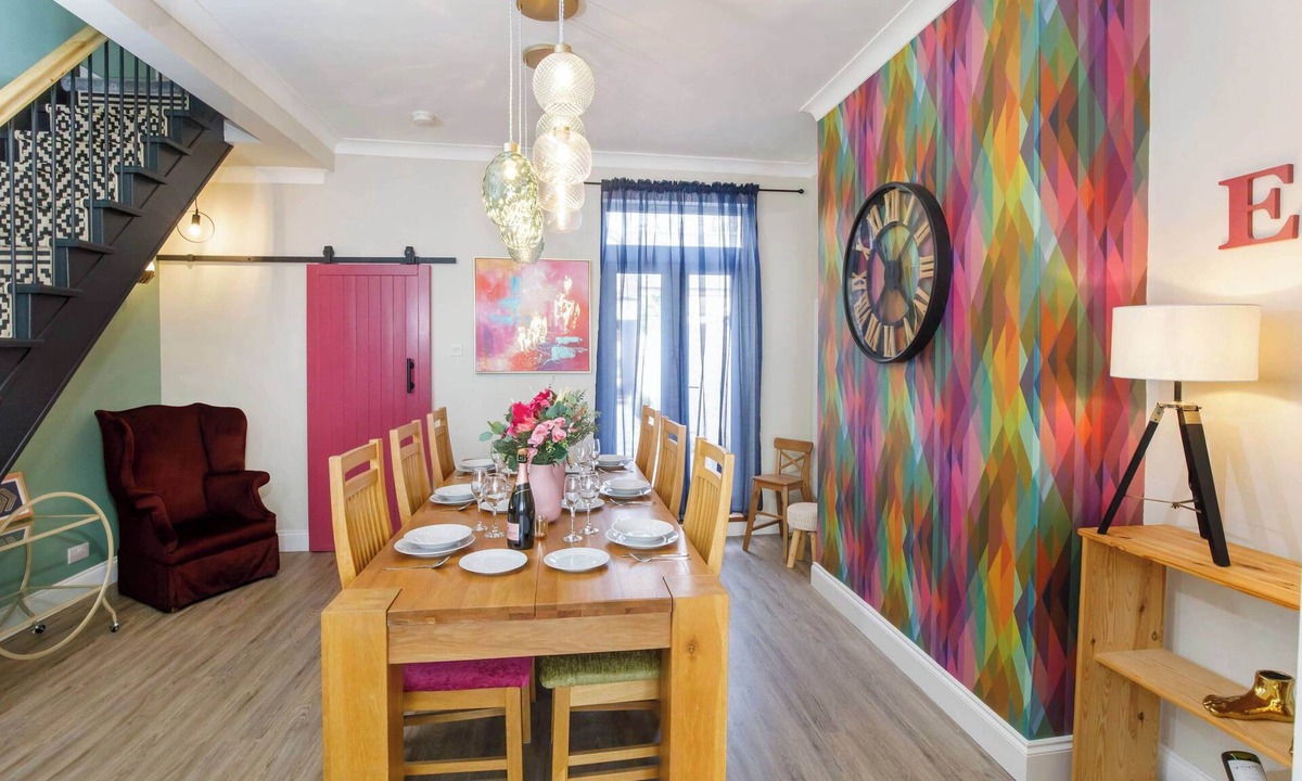 York House | The Milton sleeps 8, close to York city, pet friendly