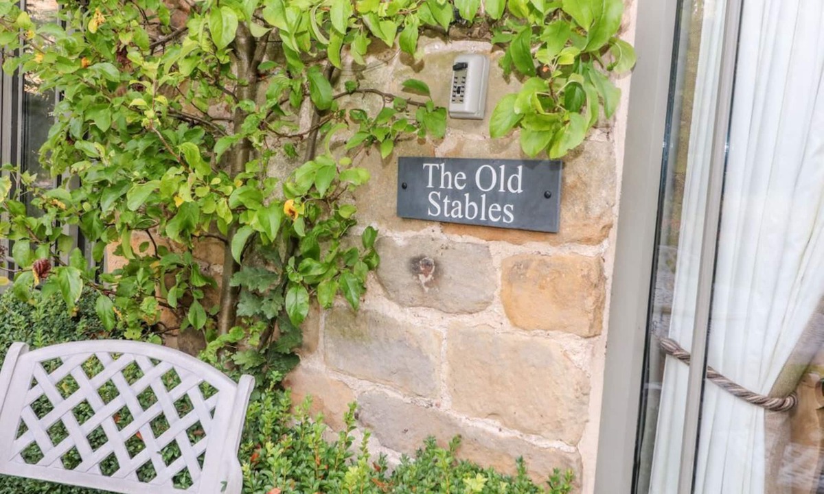 Kelstedge House | The Old Stables, Ashover