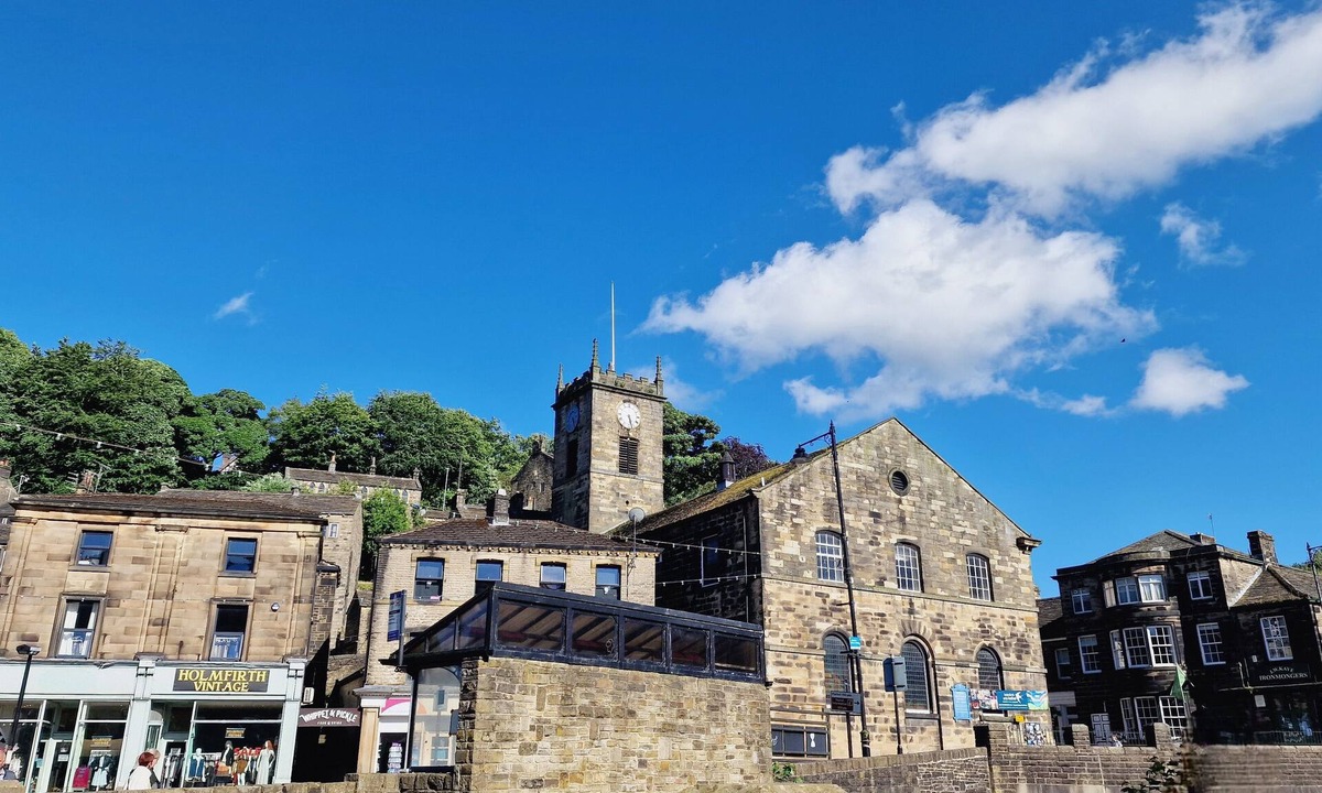Holmbridge Cottage | THE OLD WASH KITCHEN - Charming Character Cottage in Holmfirth, Yorkshire