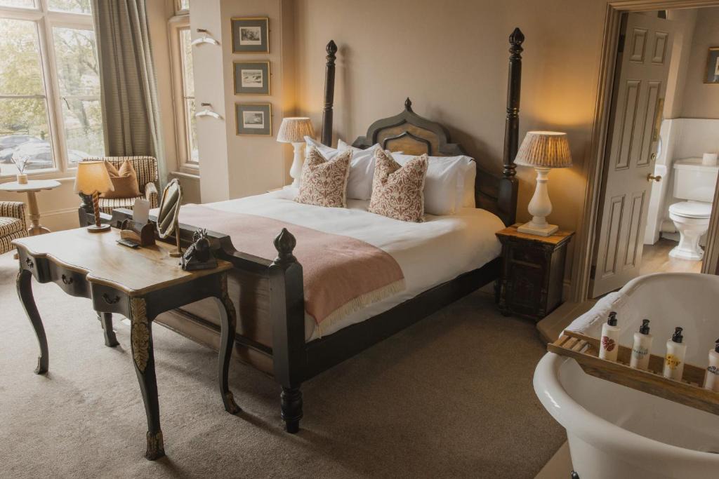 Stamford Hotel | The William Cecil