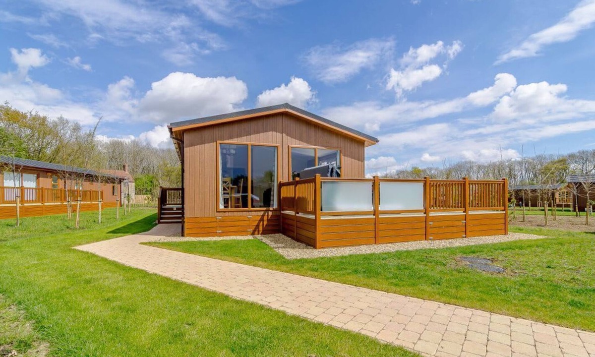 Fotheringhay Cabin | The Yarwell, Wansford