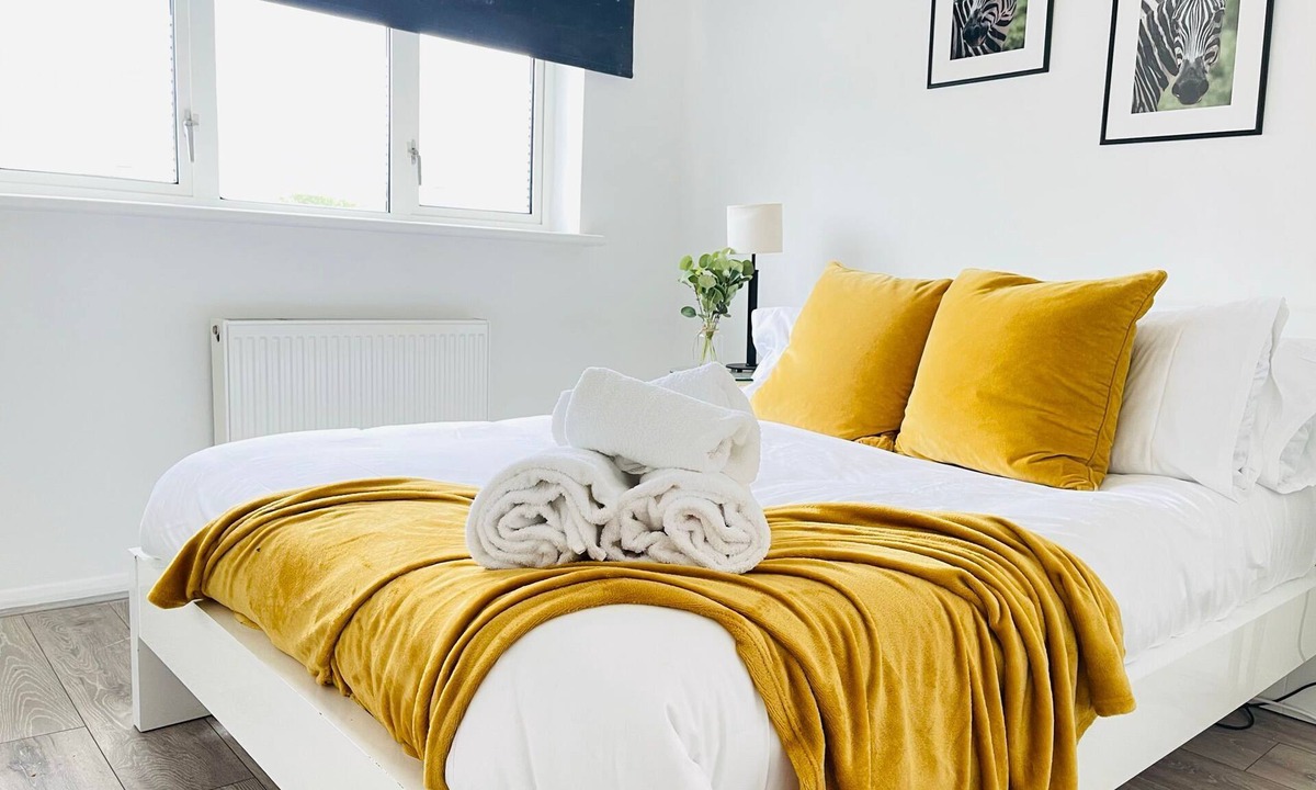 Peterborough House | Tranquil 3BR Retreat | Pet-Friendly + Free Parking