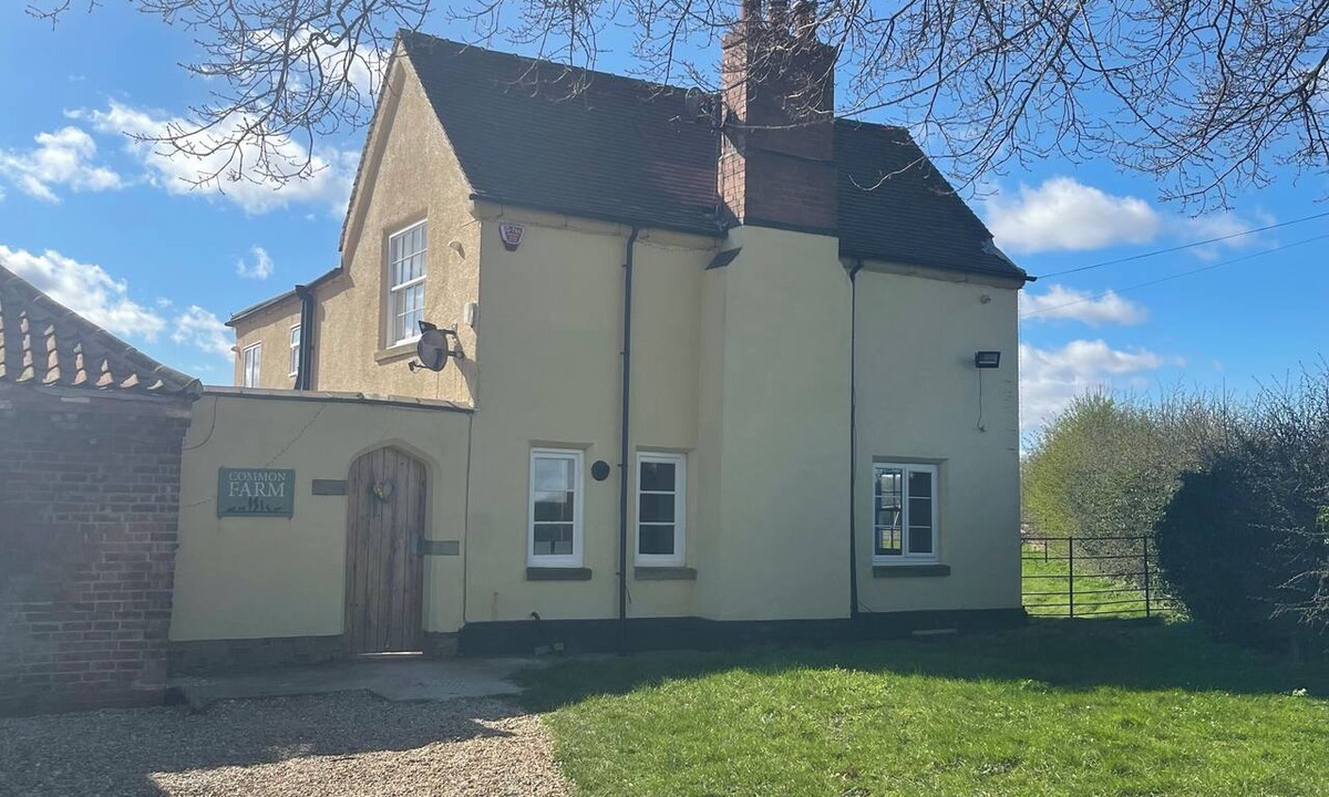 Kneesall Other | Very rural traditional English Farmhouse, amazing views and pet friendly