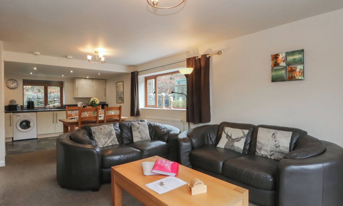 Cragg Vale Cottage | Victoria Wood View