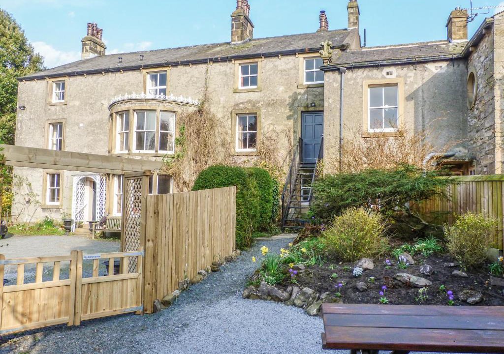 Giggleswick House | Whitefriars Lodge